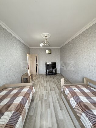 2 otaqlı Köhnə tikili, Əhmədli m., Bakı