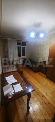 1 otaqlı Köhnə tikili, Qara Qarayev m., Bakı