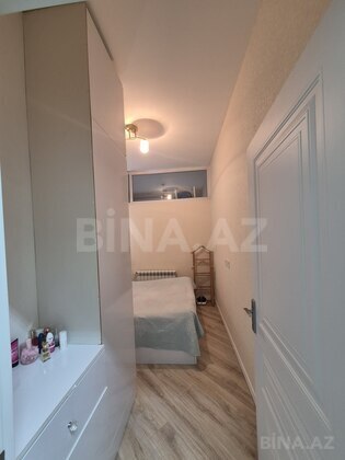 3 otaqlı Yeni tikili, Xırdalan