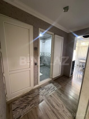 3 otaqlı Köhnə tikili, Yeni Günəşli q., Bakı