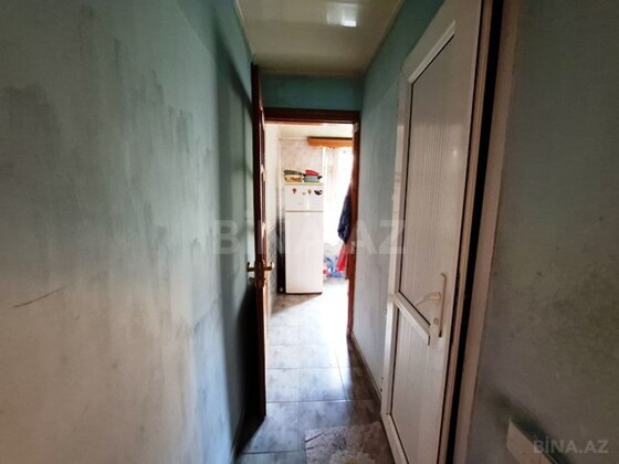 3 otaqlı Köhnə tikili, Qara Qarayev m., Bakı