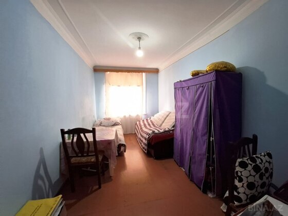 3 otaqlı Köhnə tikili, Qara Qarayev m., Bakı