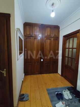 2 otaqlı Köhnə tikili, Həzi Aslanov m., Bakı