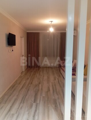 3 otaqlı Köhnə tikili, Yasamal q., Bakı