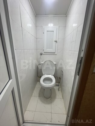 2 otaqlı Köhnə tikili, Memar Əcəmi m., Bakı