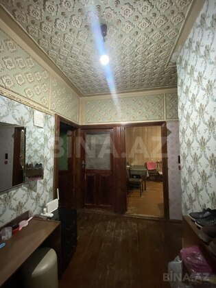 3 otaqlı Köhnə tikili, Yeni Günəşli q., Bakı