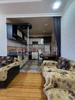 2 otaqlı Yeni tikili, İnşaatçılar m., Bakı