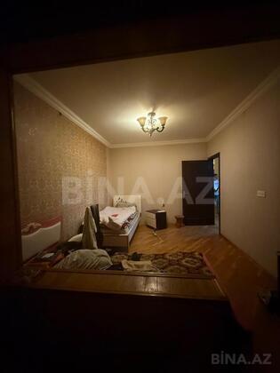 3 otaqlı Köhnə tikili, Xətai r., Bakı