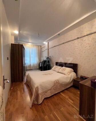 3 otaqlı Yeni tikili, Memar Əcəmi m., Bakı