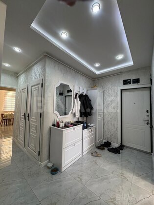 3 otaqlı Köhnə tikili, Xətai r., Bakı