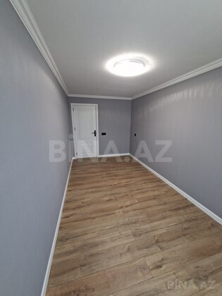 3 otaqlı Köhnə tikili, Qara Qarayev m., Bakı