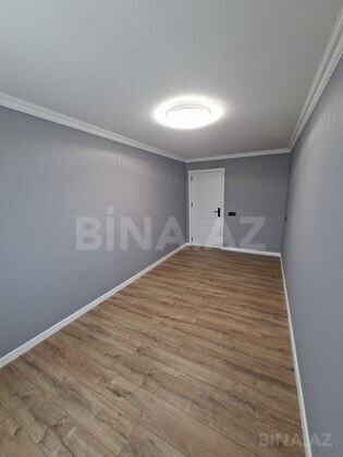 3 otaqlı Köhnə tikili, Qara Qarayev m., Bakı