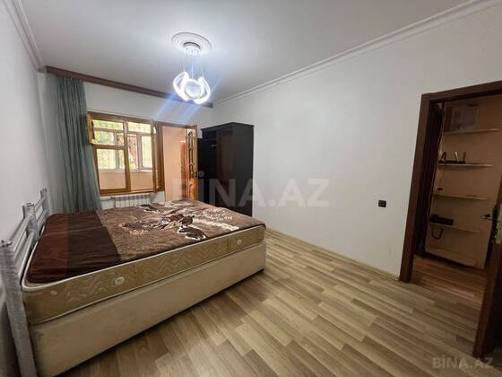 3 otaqlı Köhnə tikili, Gənclik m., Bakı