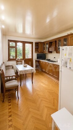 3 otaqlı Yeni tikili, Qara Qarayev m., Bakı