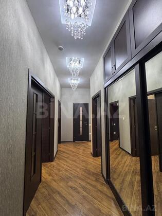 3 otaqlı Köhnə tikili, Sahil m., Bakı