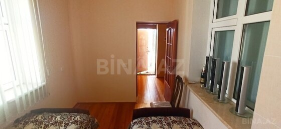 4 otaqlı Həyət evi/Bağ evi, Şüvəlan q., Bakı