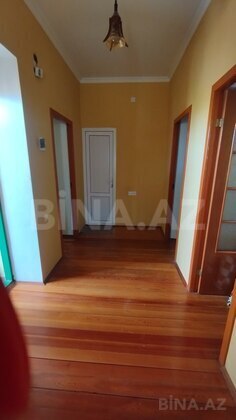 4 otaqlı Həyət evi/Bağ evi, Şüvəlan q., Bakı