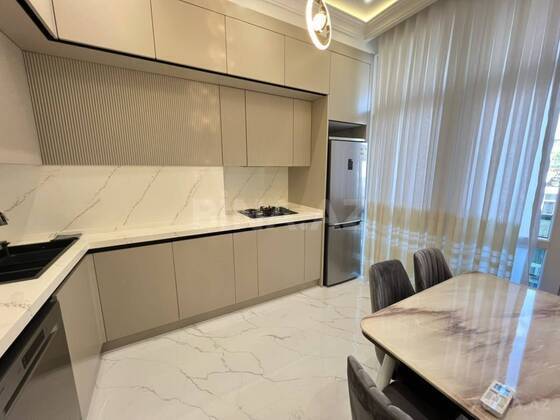 3 otaqlı Yeni tikili, 28 May m., Bakı