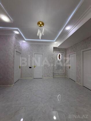 3 otaqlı Yeni tikili, Xırdalan