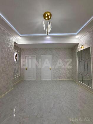 3 otaqlı Yeni tikili, Xırdalan