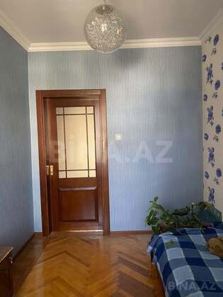 3 otaqlı Köhnə tikili, Yasamal q., Bakı