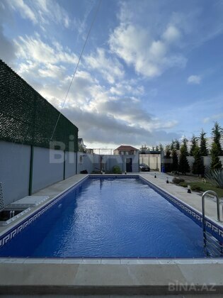 6 otaqlı Həyət evi/Bağ evi, Mərdəkan q., Bakı