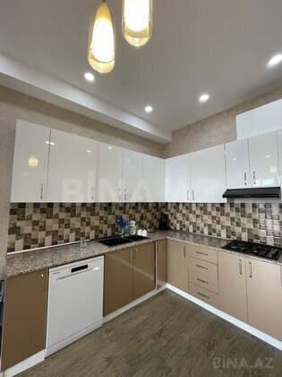 6 otaqlı Həyət evi/Bağ evi, Mərdəkan q., Bakı