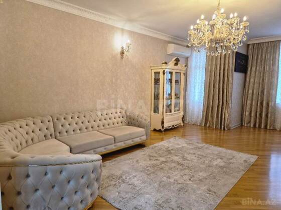 3 otaqlı Yeni tikili, 8 Noyabr m., Bakı
