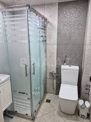 3 otaqlı Köhnə tikili, Qara Qarayev m., Bakı