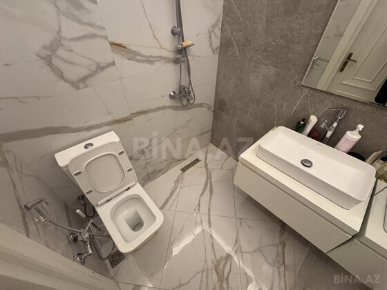3 otaqlı Yeni tikili, Neftçilər m., Bakı