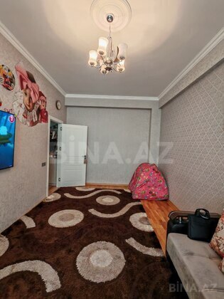 2 otaqlı Yeni tikili, Xırdalan
