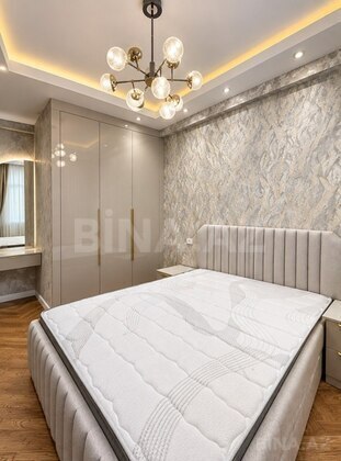 2 otaqlı Yeni tikili, Elmlər Akademiyası m., Bakı