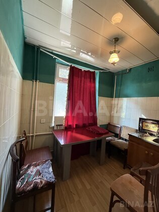 1 otaqlı Köhnə tikili, Neftçilər m., Bakı
