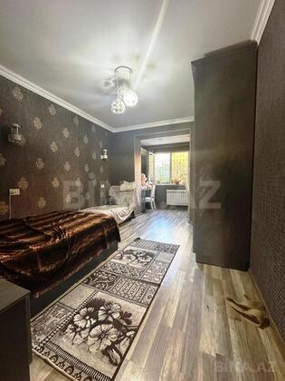 3 otaqlı Köhnə tikili, Neftçilər m., Bakı
