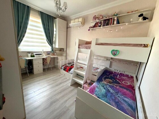 3 otaqlı Köhnə tikili, Nəriman Nərimanov m., Bakı