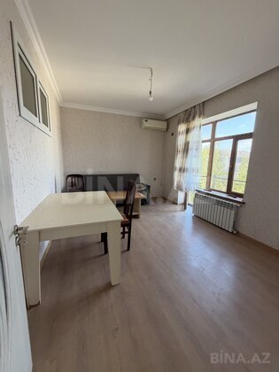2 otaqlı Yeni tikili, Xırdalan