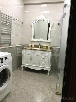3 otaqlı Yeni tikili, Şah İsmayıl Xətai m., Bakı