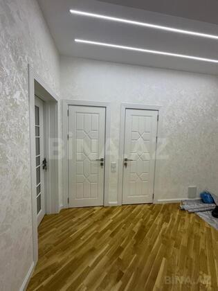 3 otaqlı Yeni tikili, 7-ci mikrorayon q., Bakı