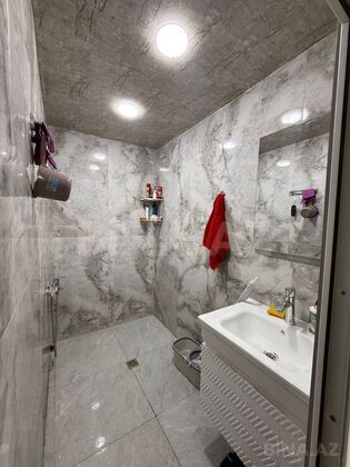 4 otaqlı Köhnə tikili, 20 Yanvar m., Bakı