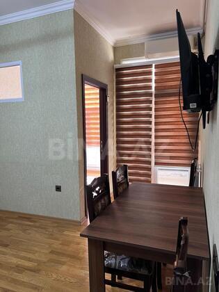 3 otaqlı Yeni tikili, Xırdalan