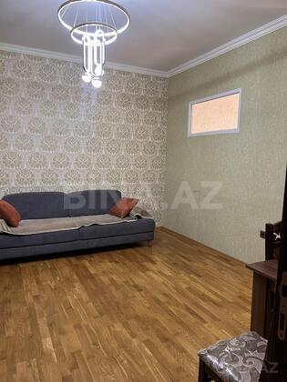 3 otaqlı Yeni tikili, Xırdalan