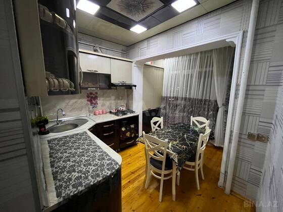 2 otaqlı Köhnə tikili, Həzi Aslanov m., Bakı