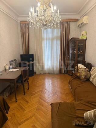 2 otaqlı Köhnə tikili, Nəsimi r., Bakı