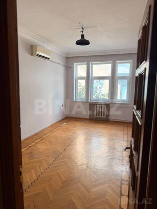 8 otaqlı Ofis, Nəsimi r., Bakı