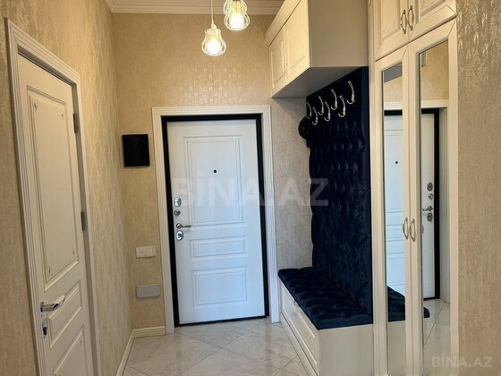 3 otaqlı Yeni tikili, Qara Qarayev m., Bakı