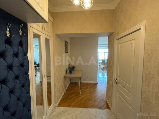3 otaqlı Yeni tikili, Qara Qarayev m., Bakı