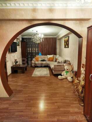 3 otaqlı Yeni tikili, Bakıxanov q., Bakı