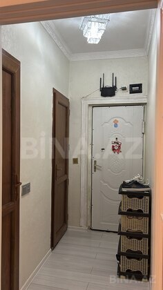 2 otaqlı Köhnə tikili, Memar Əcəmi m., Bakı