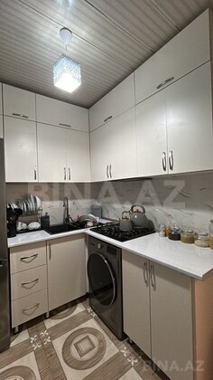 2 otaqlı Köhnə tikili, Memar Əcəmi m., Bakı