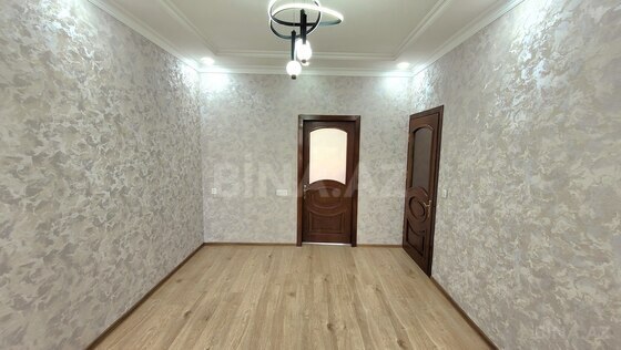 2 otaqlı Köhnə tikili, Gənclik m., Bakı